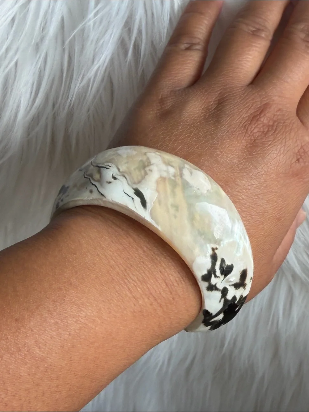 Carved Iridescent White Cream and Black Sea Shell Cuff Bracelet
